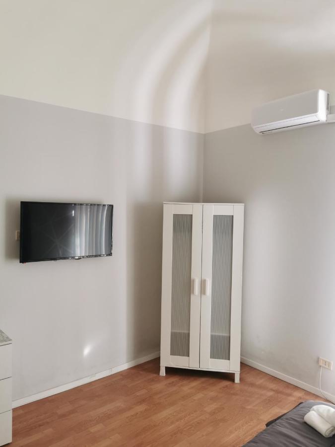 Zona Castello Appartement Catánia Buitenkant foto